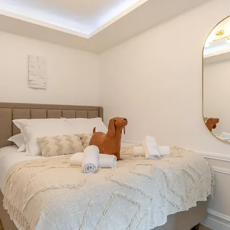 Mba - Louvres - Luxury